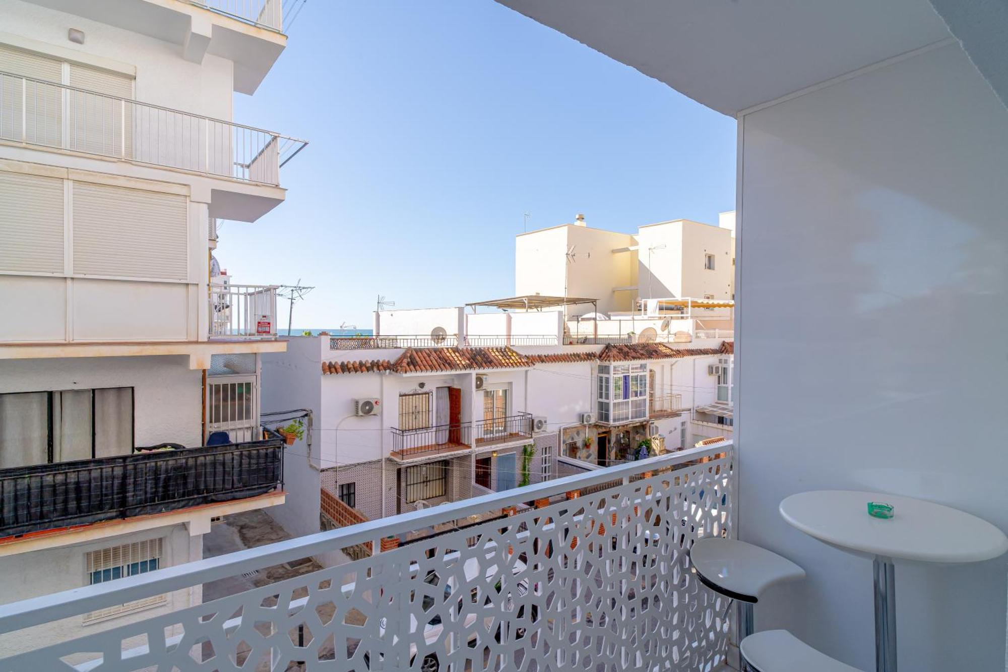 Silver Horizon Luxury Apartment เนร์คา ภายนอก รูปภาพ